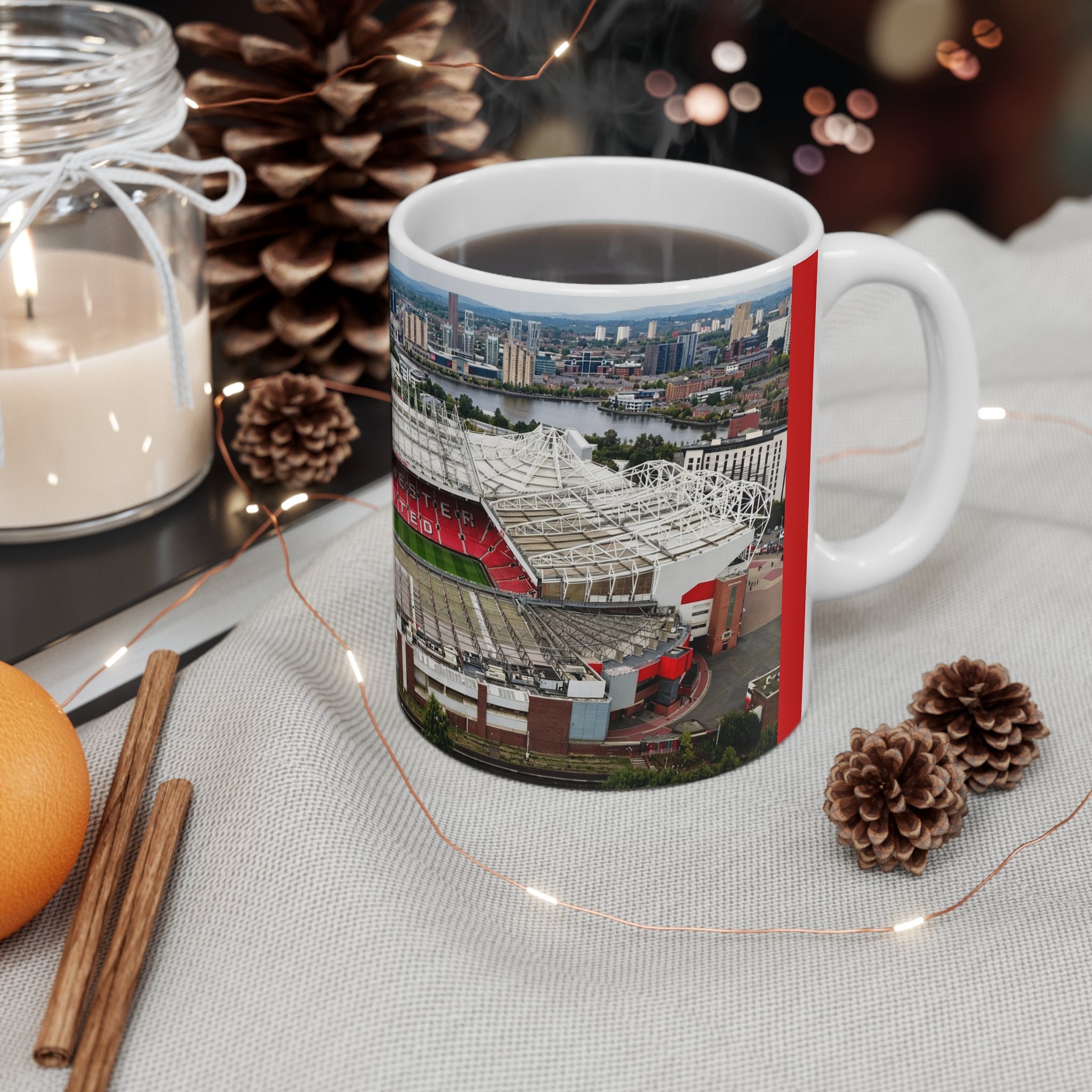 Manchester United — Old Trafford Stadium — Theatre of Dreams — 11oz Ceramic Mug